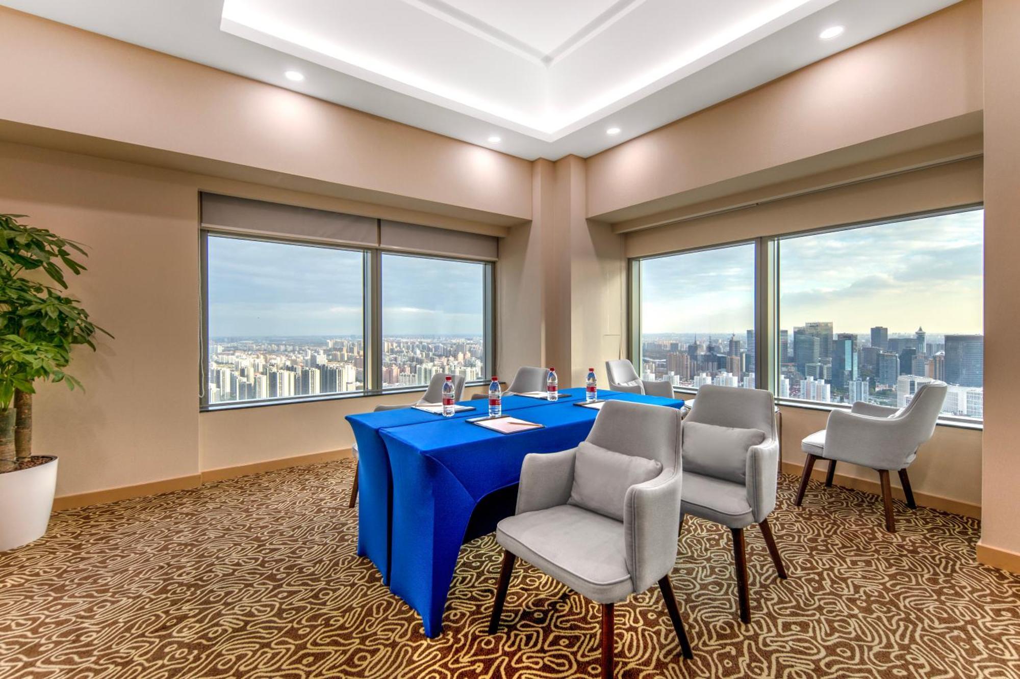 Novotel Atlantis Shanghai - Breakfast In The Clouds With River View In The Revolving Restaurant & 24Hours Free Self-Laundry Zewnętrze zdjęcie