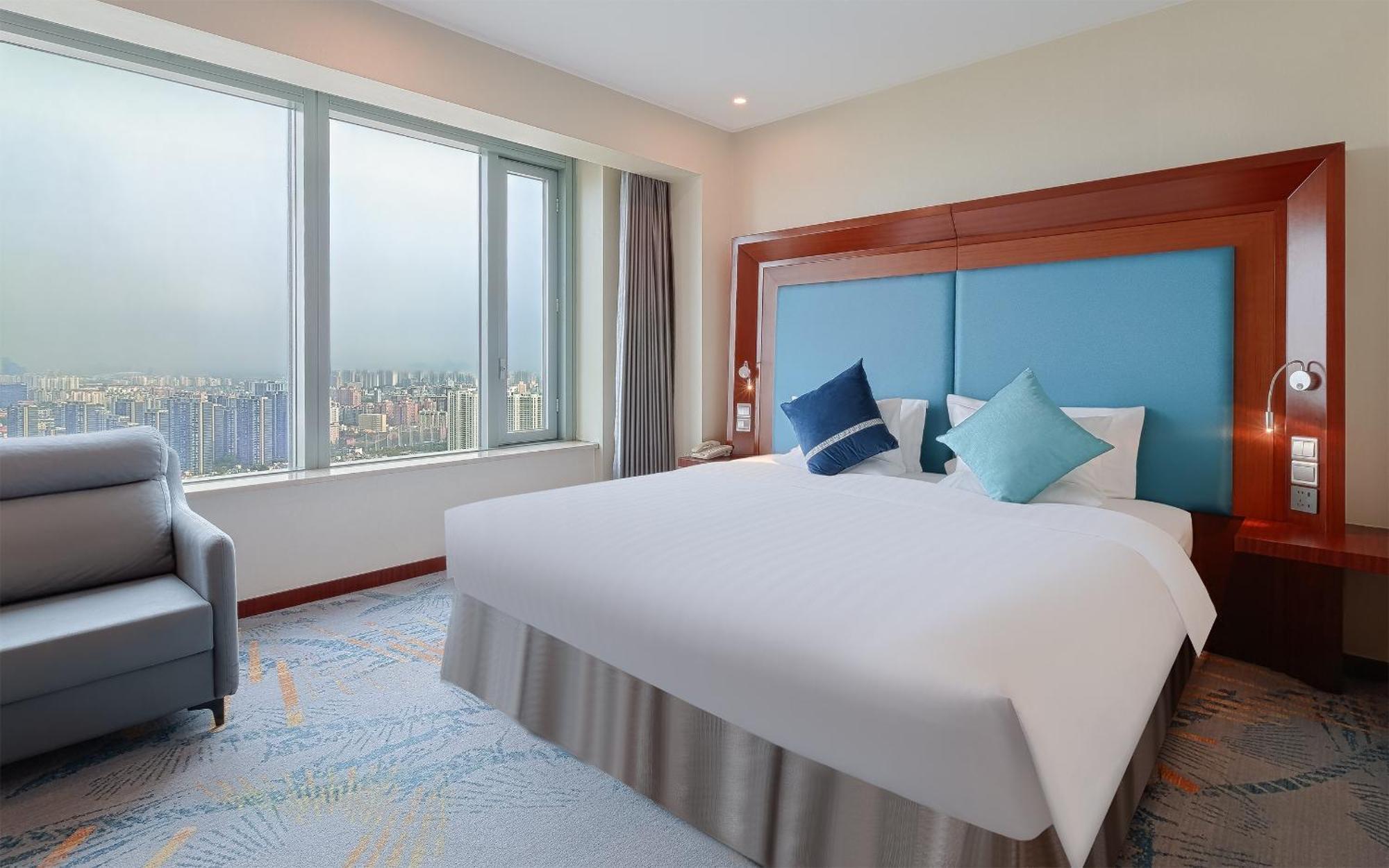 Novotel Atlantis Shanghai - Breakfast In The Clouds With River View In The Revolving Restaurant & 24Hours Free Self-Laundry Zewnętrze zdjęcie